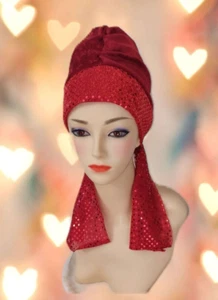 Pretty Beanie / turbante con sciarpa sequenza di attacco. Rosso su rosso - Foto 1 di 9