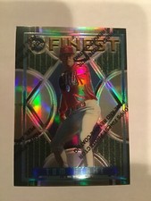 1995 Topps Finest Refractor Tom Henke Parallel Card #238 St. Louis Cardinals