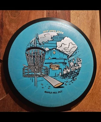 MVP - Nuetron Wave 162g - Special Edition 2020 MVP Open / Maple Hill DGC** - Image 1 of 2