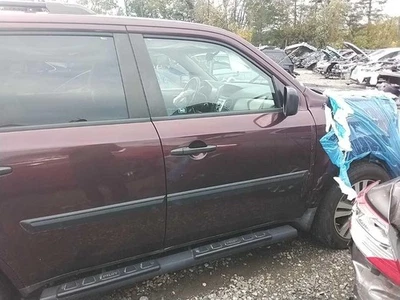 Used Front Right Door Assembly Front fits: 2010 Honda Pilot electric Front Right - Image 1 of 4