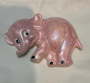 vintage ceramic pink baby elephant wall decor - Picture 1 of 6