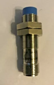 SICK IME12-08NPSZC0K 1040779 Induktiver Näherungssensor 12mm Gehäuse PNP NO - Bild 1 von 1