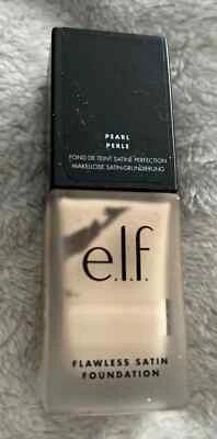 ELF Flawless Finish Foundation Pearl  20ml Oil Free Spf 15 81390 Pearl Nude - Image 1 of 4
