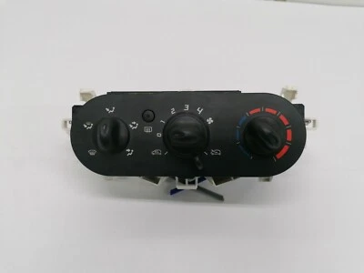 Renault Twingo 2 - Klimabedienteil Klima Heizungsbedienteil  69837002 (02) - Bild 1 von 4