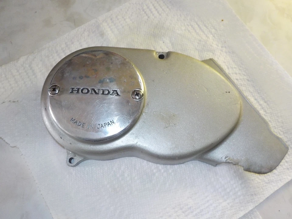 Honda CT70 Trail CT70HA 1970 cárter izquierdo cubierta del estator #11341-098-000 Foto 1 de 4