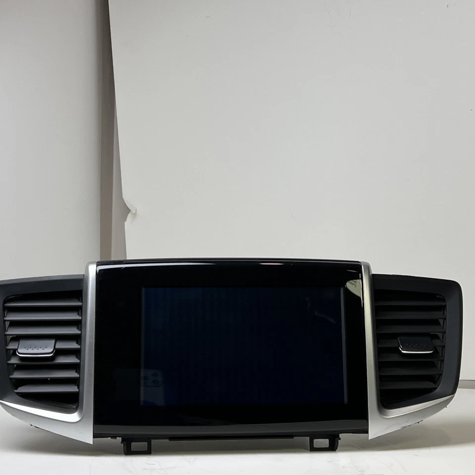 2017 HONDA PILOT AUDIO RADIO RECEIVER SCREEN DISPLAY 39540-TG7-C12 OEM - Image 1 of 4