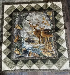 Handgenähter Quilt Wandteppich Hirsch Hütte Wohnkultur 52 "X 53" wunderschön - Bild 1 von 19