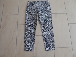 Damen Dreiviertel Hose animal schwarz weiß Mango Gr. 40 - Bild 1 von 4