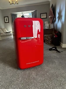 Smeg 38 Litre Retro Bar Fridge - Picture 1 of 7