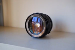 Vivitar 28-50mm MC zoom OM Mount - Picture 1 of 5