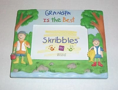NEW RUSS GRANDPA IS THE BEST FISHING HANDPAINTED PICTURE FRAME 3 1/2X5" PHOTO - Image 1 of 4