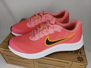 Nike Unisex-Child Star Runner 3 Sneakers Shoes Sea Coral/Gridiron, 4.5 Big Kid - Bild 1 von 7