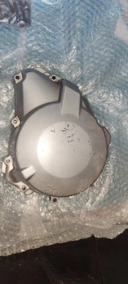 Tampa do estator do motor Suzuki GSF 1250 Bandit 2007-2011 GSF1250N / GSF1250S 18H00 - Imagem 1 de 2