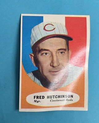 1961 Topps #135 Fred Hutchinson Cincinnati Reds BASEBALL Card 2E - Image 1 of 2
