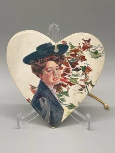 Antike Brücke Zählung mit eleganter Dame, Herzform, 1910er Jahre - Bild 1 von 3