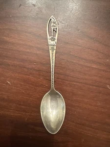 Yellowstone National Old Faithful Sterling Silver Vintage Souvenir Sugar Spoon - Picture 1 of 6