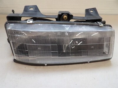 CHEVY CORSICA TEMPEST 90-96 MONTAJE DE FAROS LATERALES DE PASAJERO DERECHO Y SOPORTE DE MONTAJE Foto 1 de 4