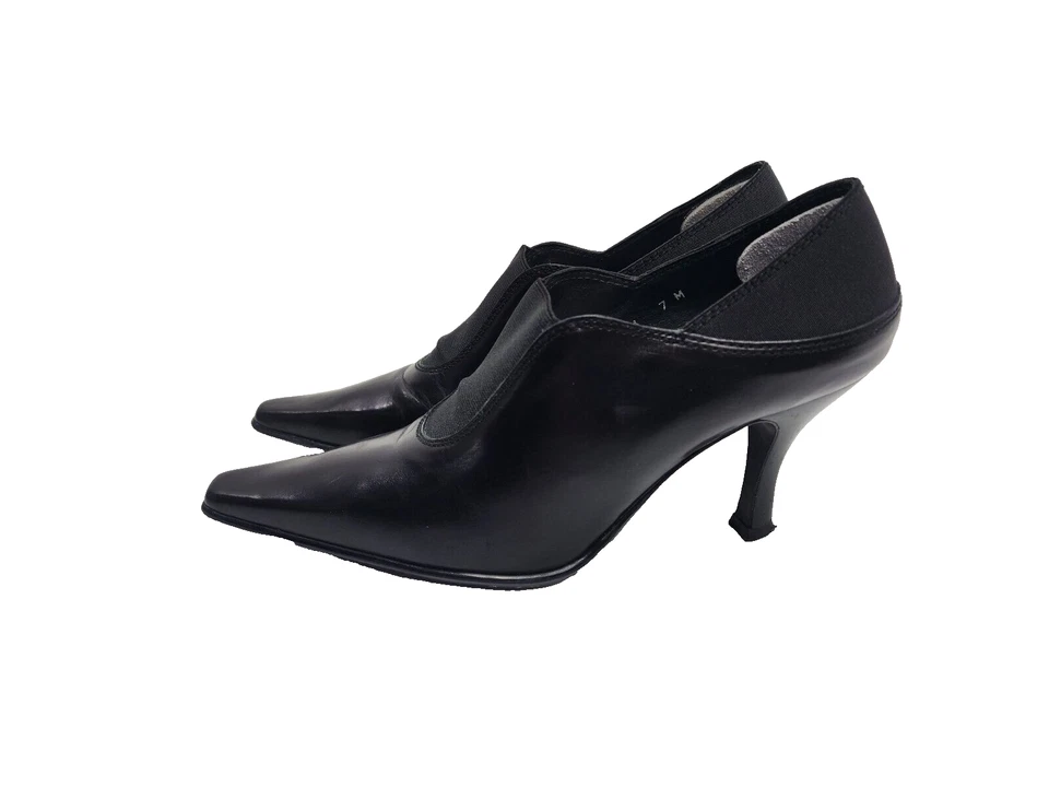 Donald J Pliner Mato Botas de Couro Biqueira Pontiaguda Sapatos Pretos Femininos Tamanho 7M - Imagem 1 de 4