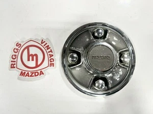 Mazda 808 Hub Cap Centre Cap - Picture 1 of 3