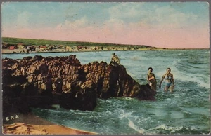 Saint PIERRE la MER 11 Baigneurs CPA écrite à Mlle Bousquet Josiane Millau ~1950 - Foto 1 di 2