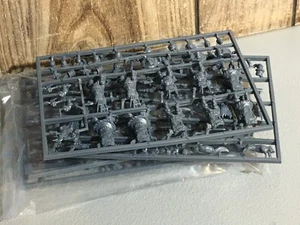 A31668 MINIATURAS DESCONOCIDAS GUERRERO BÁRBARO SPRUES GUERRA FANTASÍA MISS 4 BITS - Imagen 1 de 10