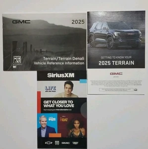 GMC 2025 TERRENO/TERRENO DENALI VEHÍCULO GUÍA DE REFERENCIA OEM CONJUNTO 3 LIBROS INCLUIDOS - Imagen 1 de 4