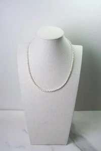 White Mini Baroque Choker with Heart Clasp - Picture 1 of 4