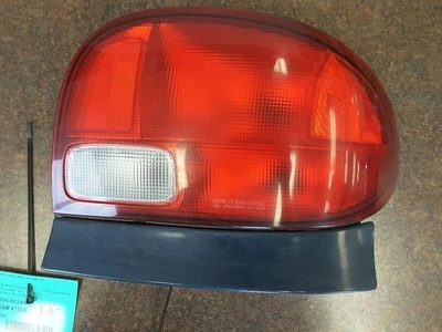 Passenger Right Tail Light 4 Door Fits 95-01 FIREFLY 18445 Foto 1 de 2
