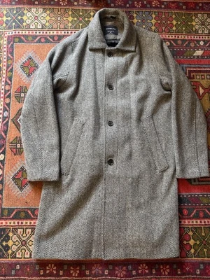 Abercrombie And Fitch Wool Herringbone Top Coat Men’s Medium - Image 1 of 2
