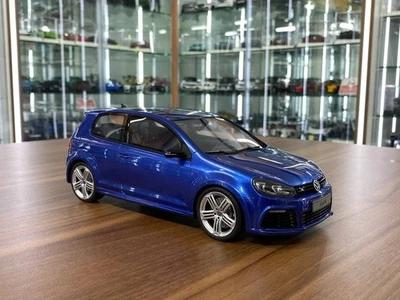 Volkswagen Golf R VI Otto Mobile [1/18 resina azul] Foto 1 de 4