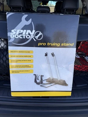 Soporte Spin Doctor Pro Truing | Herramienta de alineación de ruedas de bicicleta | NUEVO (caja abierta) Foto 1 de 2