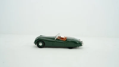 Corgi Classics 1/43 Collector Club Jaguar XK 120 Open Top Sports Car 02901 B84 - Image 1 of 4