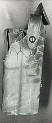 Safariland 7360 Smith & Wesson M&P 9/40/45 Custom Kryptek W/QLS Holster RH - Image 1 of 4