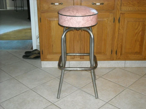 ANTIQUE / VINTAGE SWIVEL BAR STOOL CHROME & PINK VINYL RETRO DECOR Cover