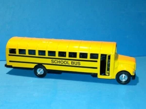 Autobús Escolar Amarillo Modelo Diecast Pull Back Acción Puerta Lateral Abreble 5" Largo - Imagen 1 de 5