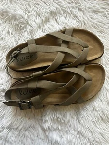 New Ruiee Women’s Flat Slide Sandals Size 8 Taupe, Wide Fit, Summer Comfort (AP) - Picture 1 of 4