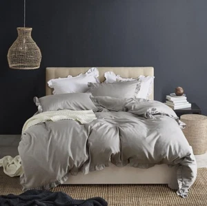 Stylish Prints Naturel Sleep Aid 3 pieces Ruffled Polyester Duvet Cover Sets - Picture 1 of 8