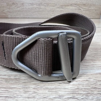 Cabelas Bisonte Caza Militar Operador Cinturón Palmeado Marrón XL 42-44” Hecho en EE. UU. Foto 1 de 4