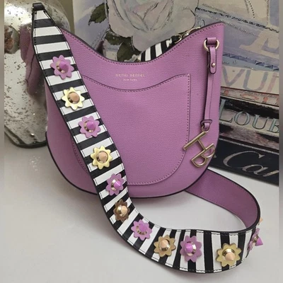 Bolso Hobo Bandolera Pequeño Nenri Bendel West 57th Foto 1 de 4