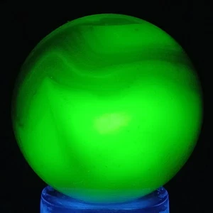 Large UV-Reactive Jabo Swirl Marble .72 Inches Near-Mint Condition  - Picture 1 of 17