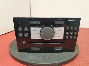 VAUXHALL ZAFIRA RADIO STEREO HEAD UNIT CD 2008 - Picture 1 of 11
