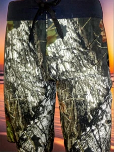 MEN'S CAMO Tree Black SWIM TRUNK BOARD SHORTS CAMOUFLAGE SHORT SWIMWE Size Small - Picture 1 of 1