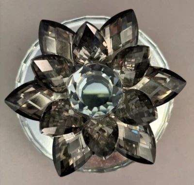 水晶莲花圆形烟熏透明闪亮饰品珠宝首饰4英寸罐装盒 — 第 1/4 张图片