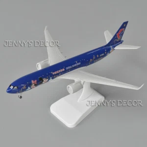 1:300 Scale Diecast Model Plane Toy Airbus A330 Mickey Minnie Painting Replica - Picture 1 of 8