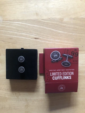 Wayne Gretzky Estates Limited Edition Cufflinks No.99 Cover