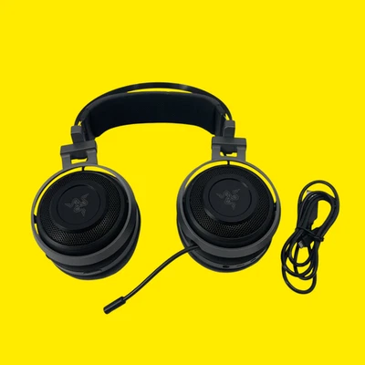 Razer Nari Ultimate Wireless Gaming Headset For PS4 PS5 #2455 z52/3 - Image 1 of 4