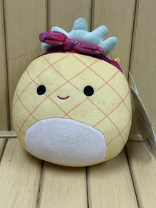 NUEVO Squishmallows 5” pulgadas Maui la piña usando un pañuelo rojo escuadrón de comida - Imagen 1 de 9
