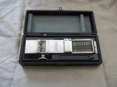 ANCIENNE MACHINE A CALCULER COMPTATOR - Photo 1/3