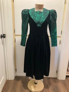 Vtg Dress GUNNE Sax Jessica McClintock Emerald Green Satin Ruffle Dress Size 5 - Picture 1 of 14