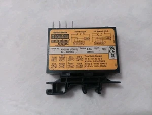 Entrelec SSAC Micro Time Solid State Timer A8QUA3 - Picture 1 of 2